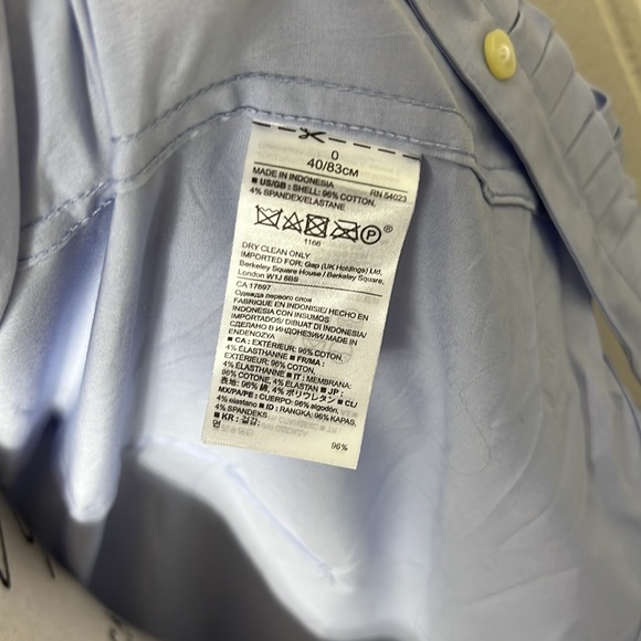 Banana Republic Ruffle Detail Button-Up Blouse - Picture 7 of 8